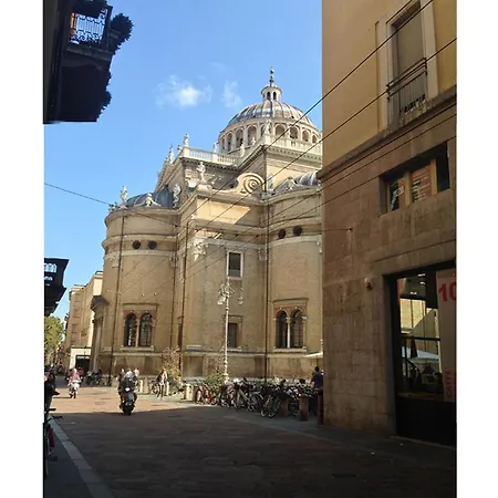 Les Di Apartmán Parma